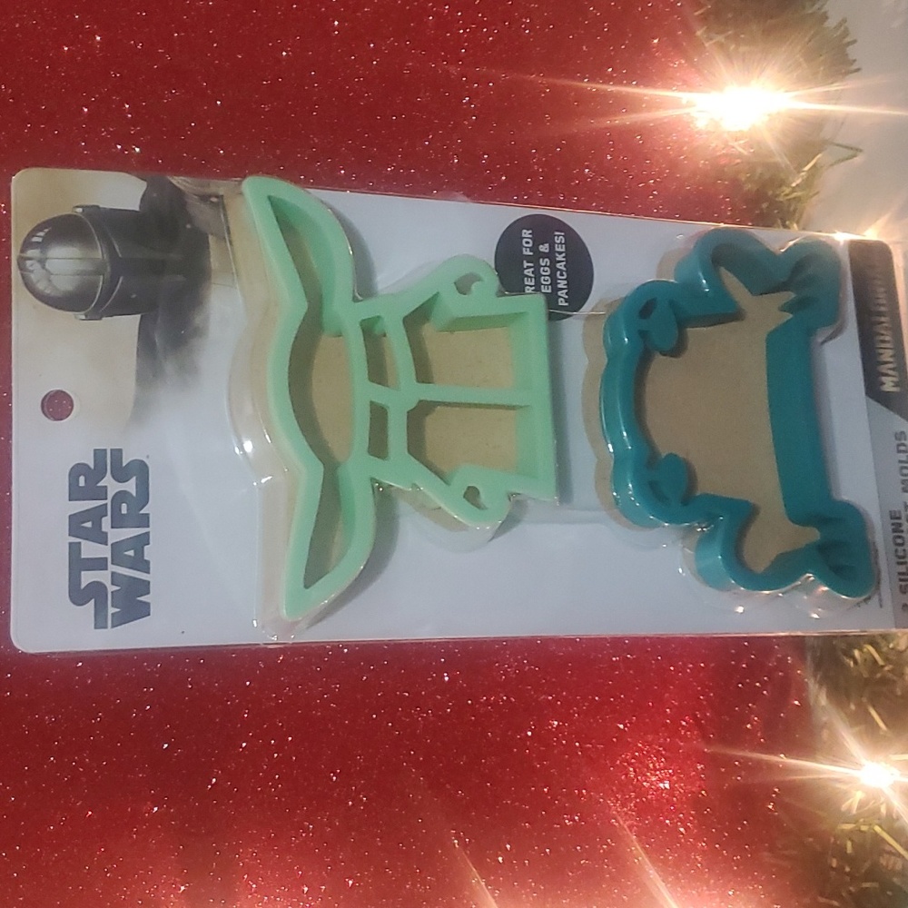 Star wars 2 silicone breakfast molds